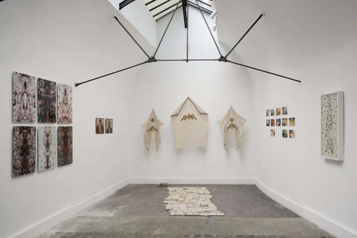 Exhibition view of Slow and Steady Wears the Stone, Focus Tunisia cur. Victoria Jonathan, Menart Fair 2025. Photo Leonie Orceau_1