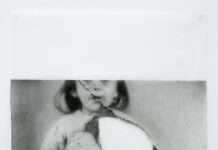 « Éclipse, Le dessin à travers la photographie » : Interview Anne Favier, commissaire