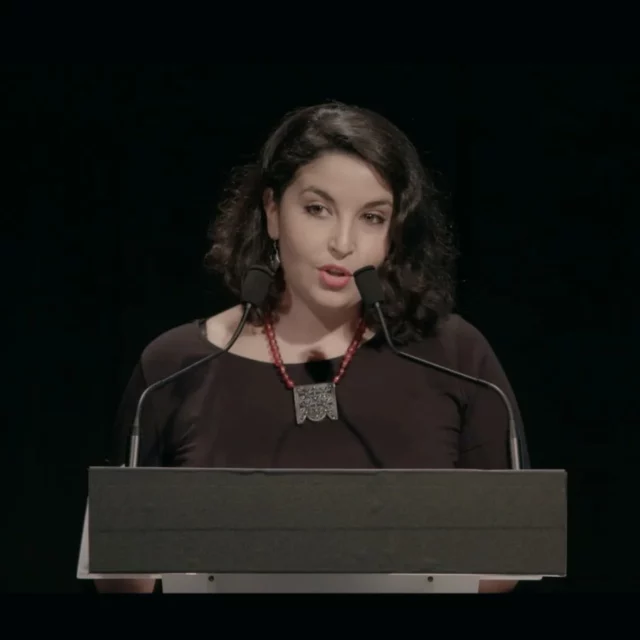the very talented....@soniarecasens 
curator "AITA fragments poétiques d'une scène marocaine"
@fracmeca 

the power of oral traditions as a space for resistance and emancipation in the face of colonial narrative.
the forgotten memories and forbidden voices 

why many contemporary artists are reinvesting these vernacular practices ?" are among the questions raised by the exhibition 

some thirty artists from different generations invent new cartographies and weave a multi-voiced poem that is both intimate and collective

@fomo-vox.com 

pic. octave desfons

#femmesdelart
#artistofollow
#mustsee #moroccanartists